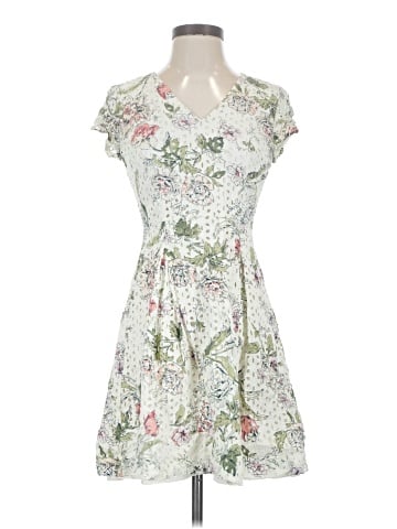 Ann Taylor Casual Dress (view 1)