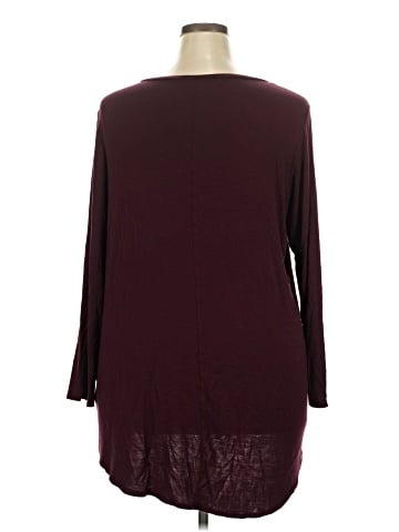 Signature Studio 3/4 Sleeve Top (view 2)