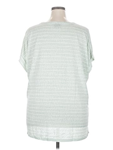 Bobeau Poncho (view 2)