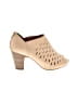 Clarks Tan Ankle Boots Size 9 - photo 1