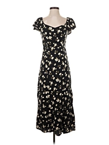 Old Navy Casual Dress (view 1)