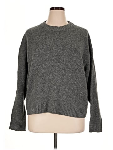 American Eagle Outfitters Pullover Sweater (view 1)