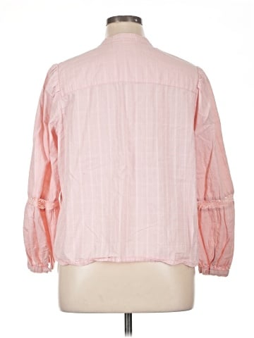 Levi's 3/4 Sleeve Blouse (view 2)