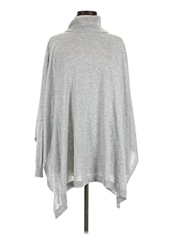 Lovestitch Poncho (view 1)