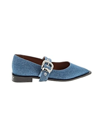 Maeve Flats (view 1)