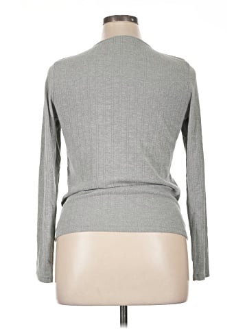 Abercrombie & Fitch Pullover Sweater (view 2)