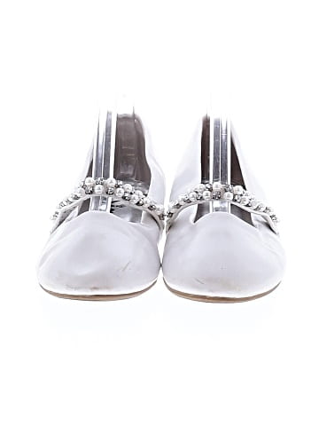Nina Flats (view 2)