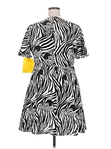 Sugar Lips Casual Dress (view 2)