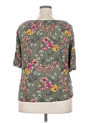 Cato 3/4 Sleeve T-Shirt (view 2)