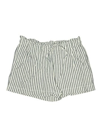 Uniqlo Shorts (view 1)