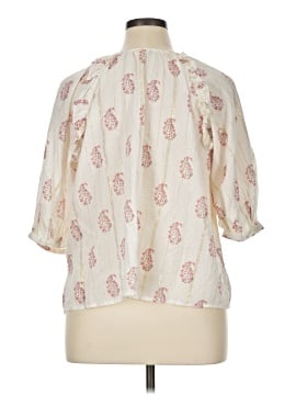 a loves a 3/4 Sleeve Blouse (view 2)