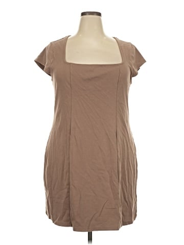 Old Navy Casual Dress (view 1)