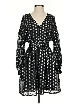 a loves a Casual Dress (view 1)