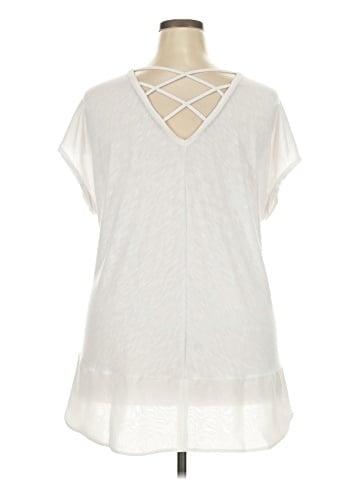 Lane Bryant Short Sleeve T-Shirt (view 2)