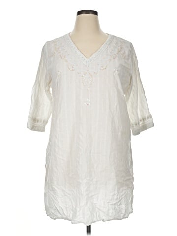 Assorted Brands 3/4 Sleeve Blouse (view 1)