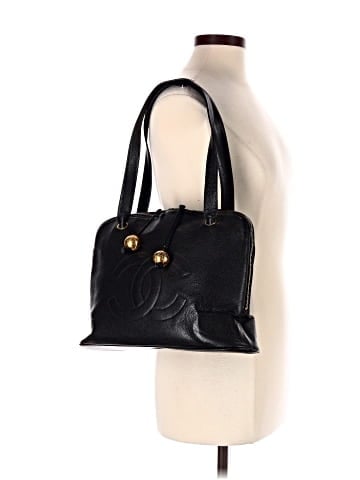Chanel Vintage CC Dome Bag Caviar Large (view 2)