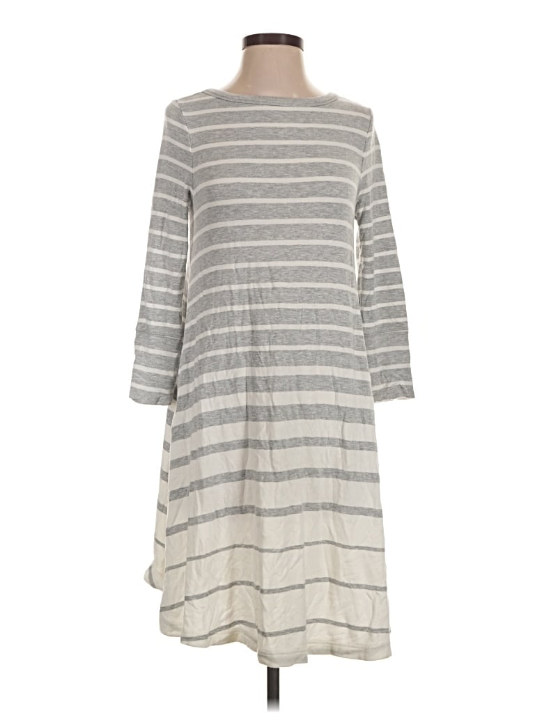 Pre-owned Lou & Grey Casual Dress In Gray