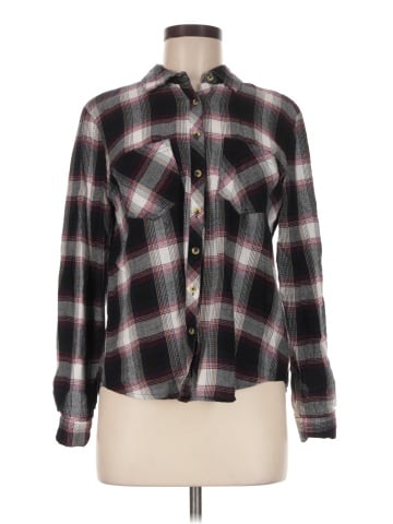 Maurices Long Sleeve Button-Down Shirt (view 1)