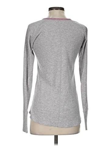 Lululemon Athletica Long Sleeve T-Shirt (view 2)