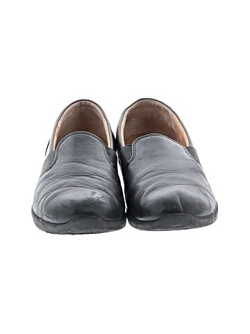 Vionic Flats (view 2)