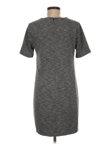Old Navy Casual Dress (view 2)