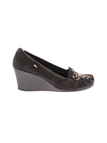 bc Wedges (view 1)