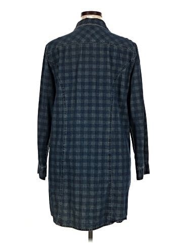North Style 3/4 Sleeve Button-Down Shirt (view 2)