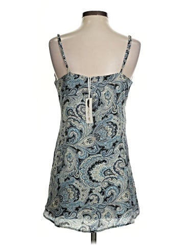 Gold Hawk Sleeveless Blouse (view 2)