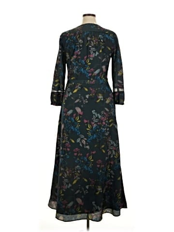 Banana Republic Casual Dress (view 2)