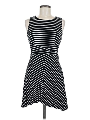 Xhilaration Casual Dress (view 1)