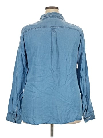 IZOD 3/4 Sleeve Button-Down Shirt (view 2)