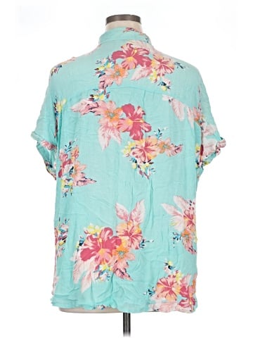 a.n.a. A New Approach Short Sleeve Blouse (view 2)