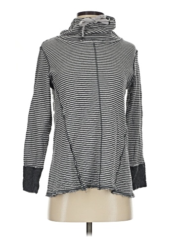Liv Pullover Sweater (view 1)
