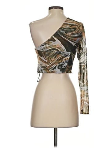 Zara 3/4 Sleeve Blouse (view 2)