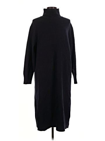 Uniqlo Casual Dress (view 1)