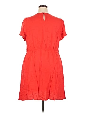 Old Navy Casual Dress (view 2)