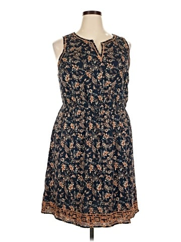 Market and Spruce Casual Dress (view 1)