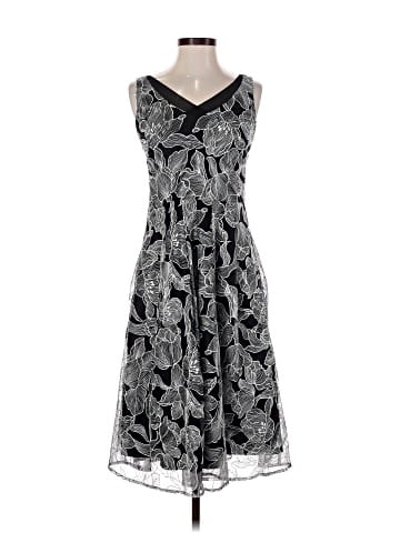 White House Black Market Cocktail Dress (view 1)