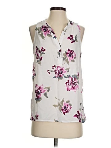 Sweet Rain Sleeveless Blouse (view 1)