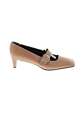 Etienne Aigner Heels (view 1)