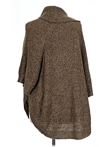 Karen Scott Poncho (view 2)