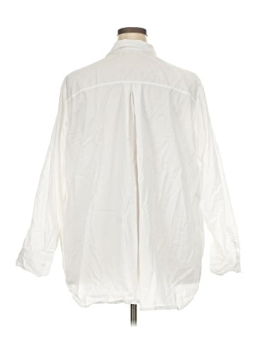 Old Navy Long Sleeve Button-Down Shirt (view 2)