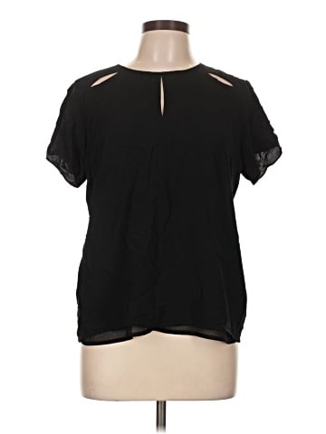 Funktional Short Sleeve Blouse (view 1)