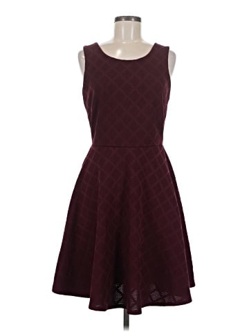 Le Lis Casual Dress (view 1)