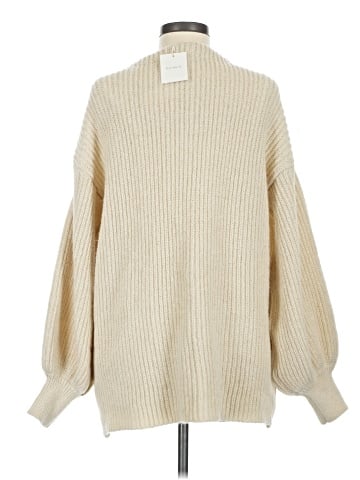 Flat White Cardigan (view 2)