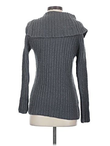 Gap Outlet Pullover Sweater (view 2)