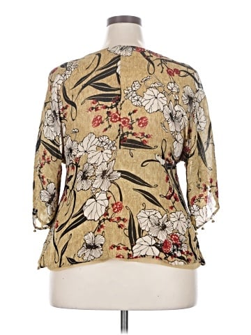 Soft by Avenue 3/4 Sleeve Blouse (view 2)