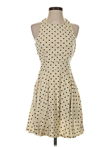 Pins and Needles Casual Dress (view 1)