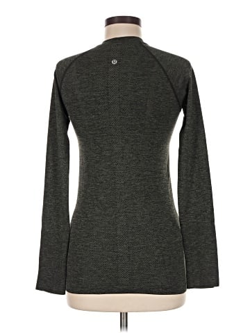 Lululemon Athletica Long Sleeve T-Shirt (view 2)