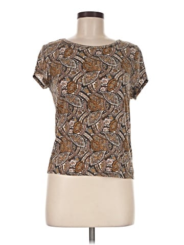 American Eagle Outfitters Short Sleeve T-Shirt (view 1)